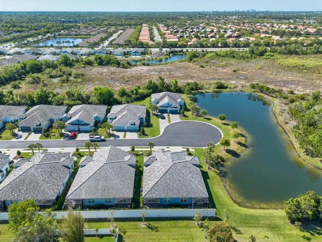 4311 STAR APPLE TERRACE, Bradenton, FL 34203