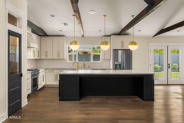 4618 E CALLE VENTURA --, Phoenix, AZ 85018