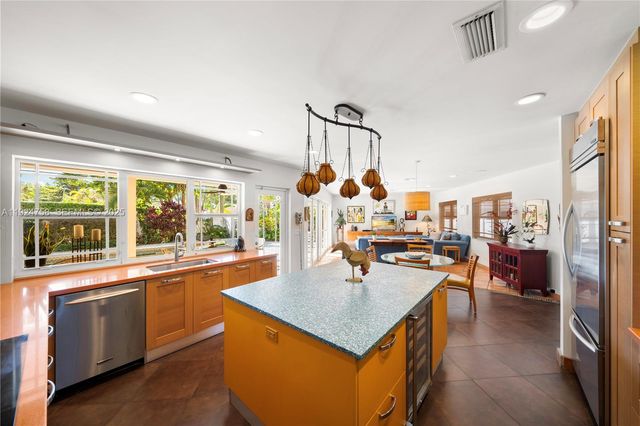 1030 Adams St, Hollywood, FL 33019