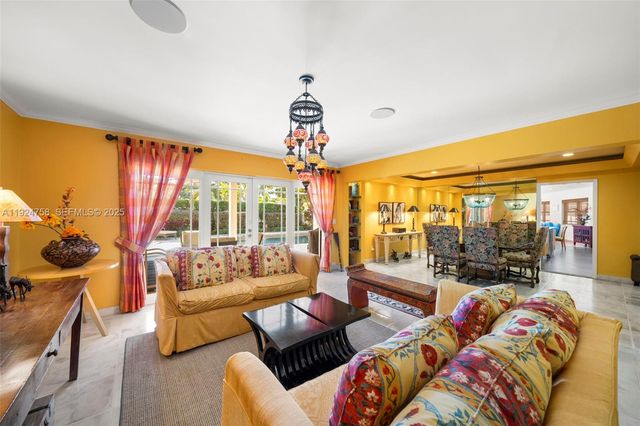 1030 Adams St, Hollywood, FL 33019