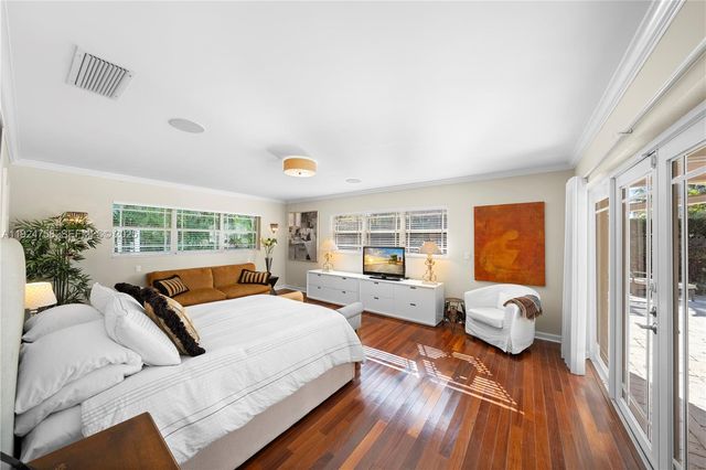 1030 Adams St, Hollywood, FL 33019