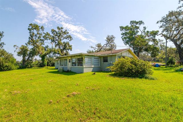 21543 US HWY 301, Dade City, FL 33523