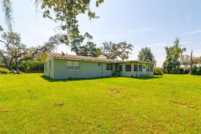 21543 US HWY 301, Dade City, FL 33523