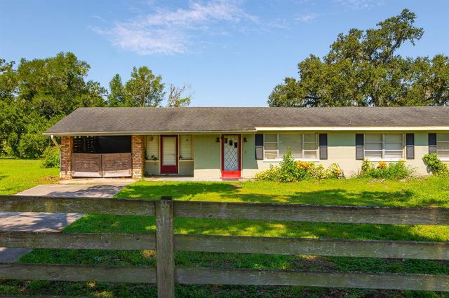 21543 US HWY 301, Dade City, FL 33523