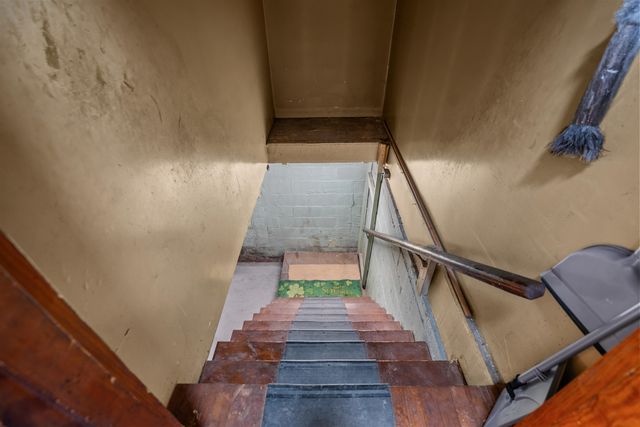 204 S Taylor Street, Manchester, NH 03103