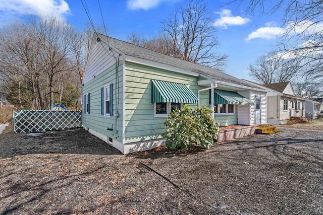 204 S Taylor Street, Manchester, NH 03103