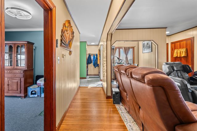 204 S Taylor Street, Manchester, NH 03103