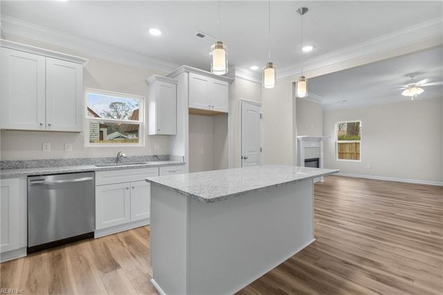 8250 Carlton ST, Norfolk, VA 23518