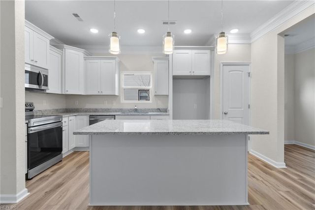 8250 Carlton ST, Norfolk, VA 23518