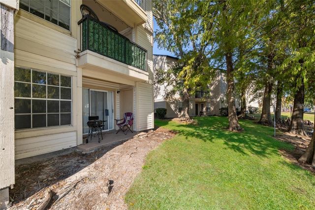 1908 LAKE ATRIUMS CIRCLE 15, Orlando, FL 32839