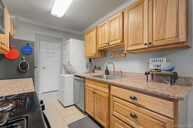 276 Temple Hill Road 1117, New Windsor, NY 12553