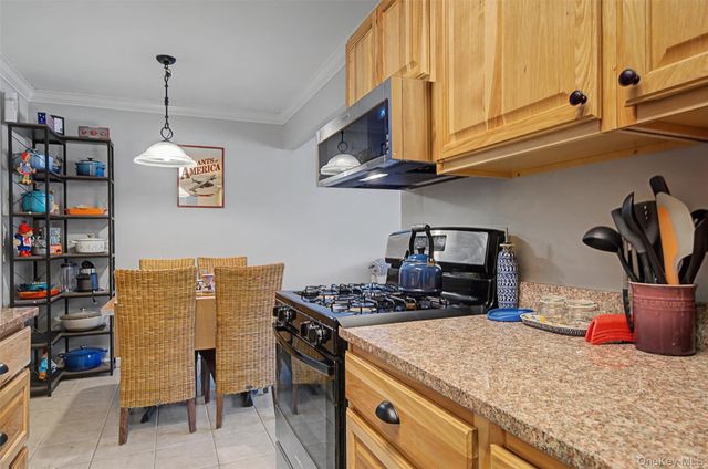 276 Temple Hill Road 1117, New Windsor, NY 12553