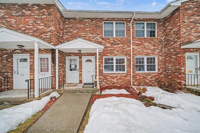 276 Temple Hill Road 1117, New Windsor, NY 12553