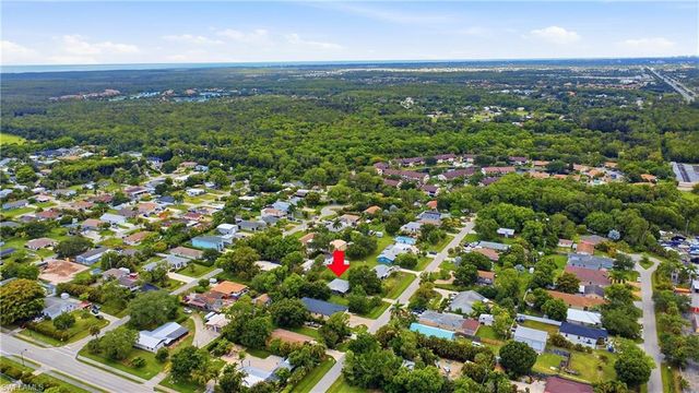 133 2nd ST, Naples, FL 34113