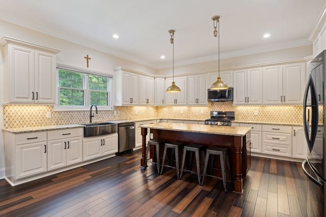 9504 Grand Haven Dr, Brentwood, TN 37027