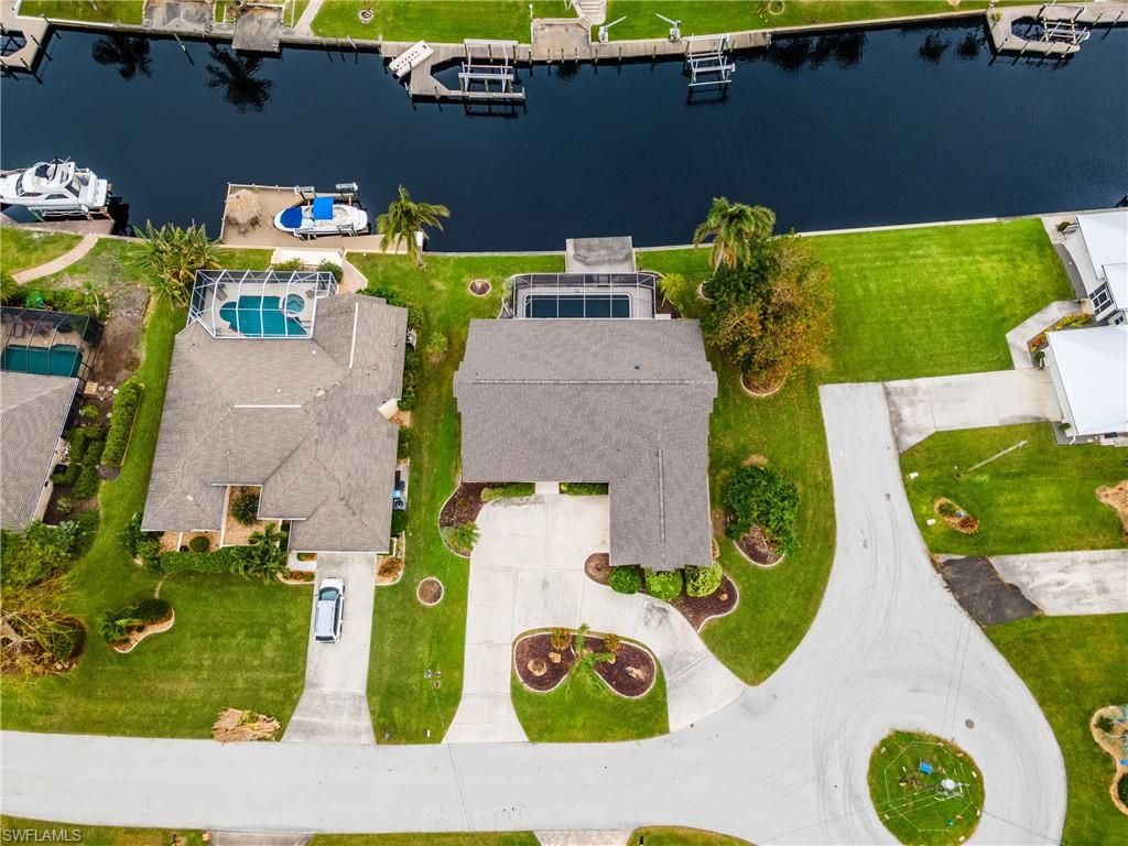 2523 SE 24th PL, Cape Coral, FL 33904