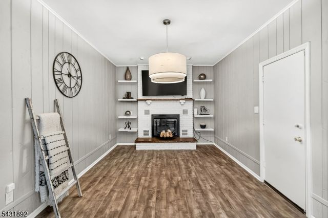 25 State St, Clark Twp., NJ 07066