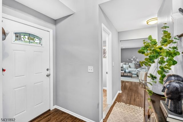 25 State St, Clark Twp., NJ 07066