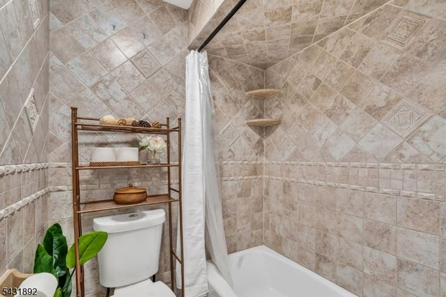 25 State St, Clark Twp., NJ 07066