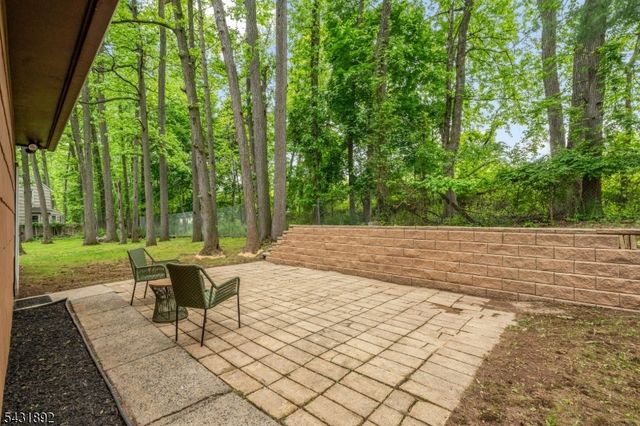 25 State St, Clark Twp., NJ 07066