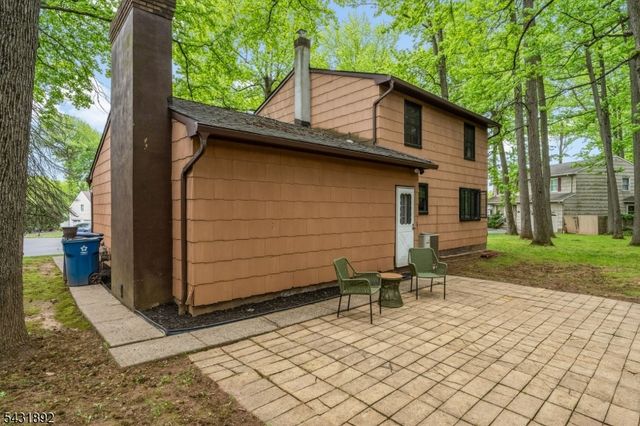25 State St, Clark Twp., NJ 07066