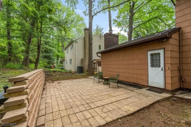 25 State St, Clark Twp., NJ 07066