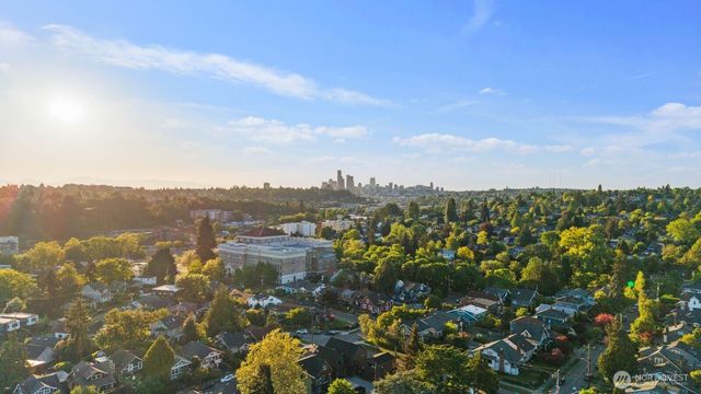 3305 S Hanford Street, Seattle, WA 98144