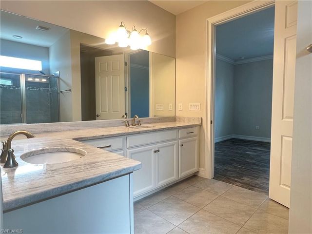 28442 Captiva Shell LOOP, Bonita Springs, FL 34135