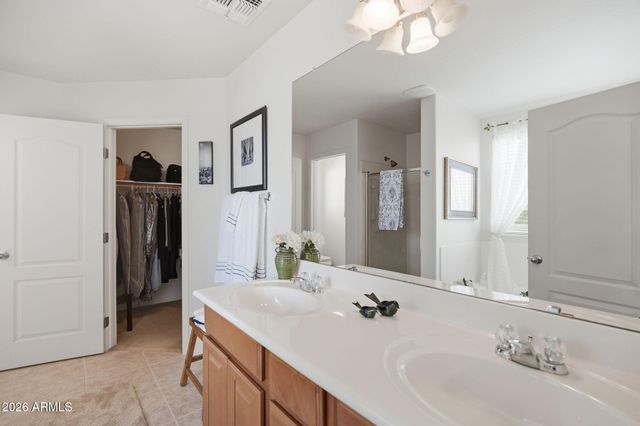 956 E CANYON ROCK Road, San Tan Valley, AZ 85143