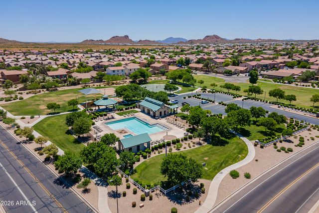 956 E CANYON ROCK Road, San Tan Valley, AZ 85143