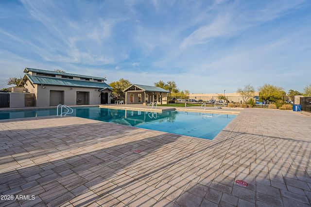 956 E CANYON ROCK Road, San Tan Valley, AZ 85143