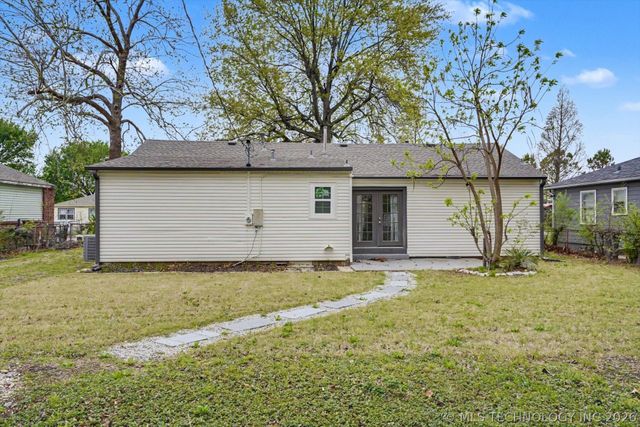 2525 N Xanthus Avenue, Tulsa, OK 74110