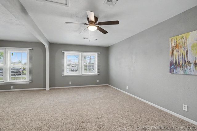 2525 N Xanthus Avenue, Tulsa, OK 74110