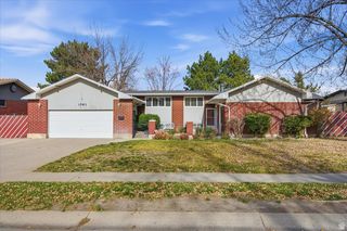 1583 MEADOWMOOR RD, Holladay, UT 84117