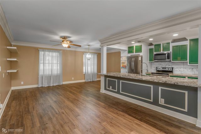1016 Ridgewood Drive, Shreveport, LA 71118