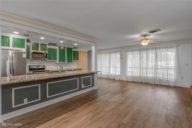 1016 Ridgewood Drive, Shreveport, LA 71118