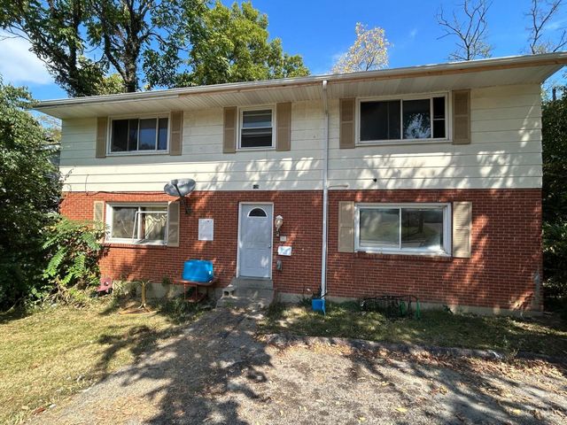128 Clinton Springs Avenue, Cincinnati, OH 45217