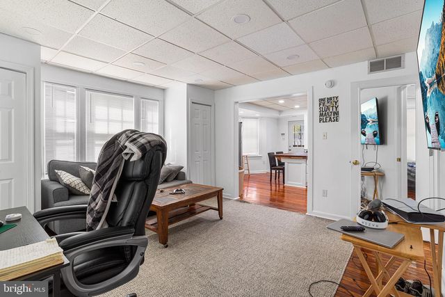 212 WHITE HORSE, West Collingswood, NJ 08107