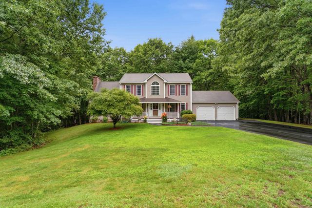 5 Alderwood Court, Hooksett, NH 03106