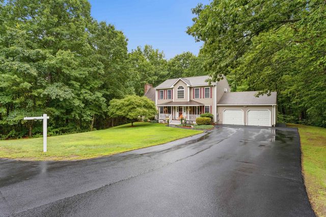 5 Alderwood Court, Hooksett, NH 03106