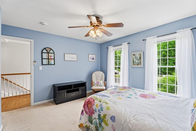 5 Alderwood Court, Hooksett, NH 03106