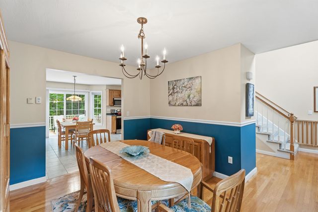 5 Alderwood Court, Hooksett, NH 03106