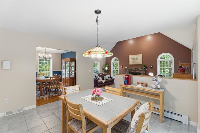 5 Alderwood Court, Hooksett, NH 03106