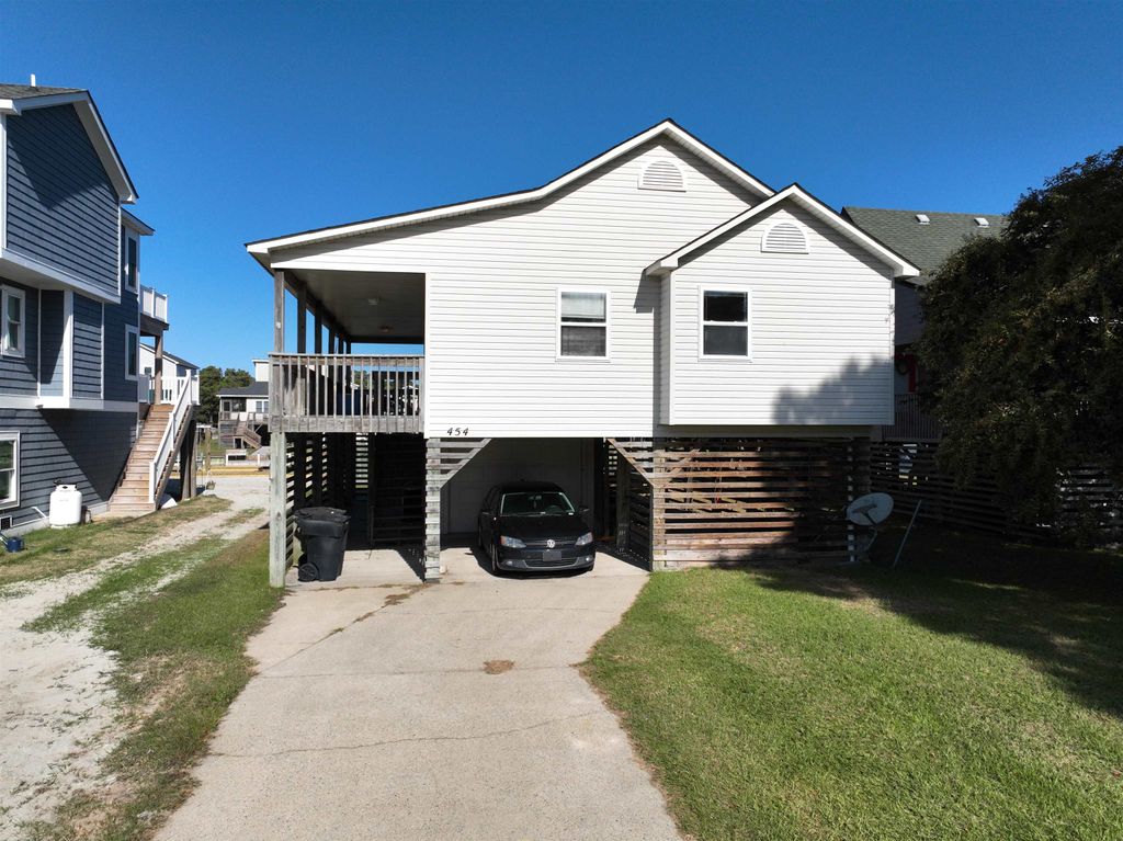 Image 1 of property listing at 454 Harbour View Drive Lot #105, Kill Devil Hills, NC 27948