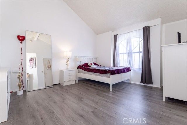 14325 Terra Bella, Panorama City (los Angeles), CA 91402