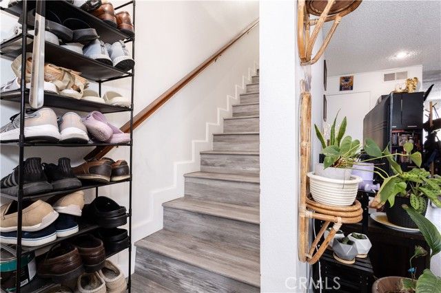 14325 Terra Bella, Panorama City (los Angeles), CA 91402