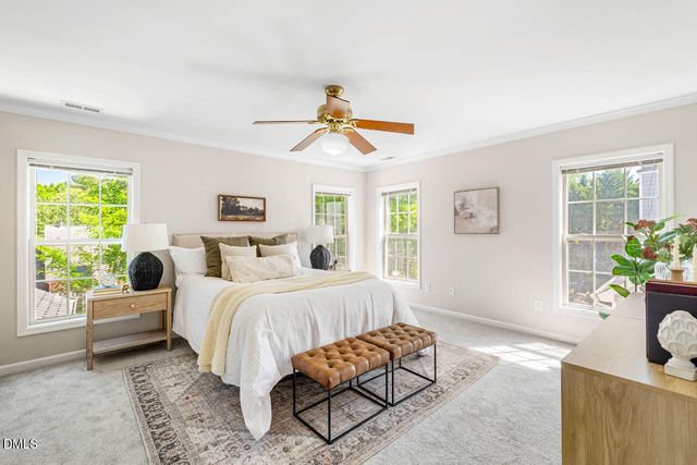 102 Adrians Place, Chapel Hill, NC 27514