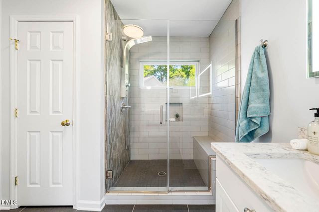 102 Adrians Place, Chapel Hill, NC 27514