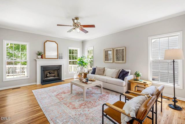 102 Adrians Place, Chapel Hill, NC 27514