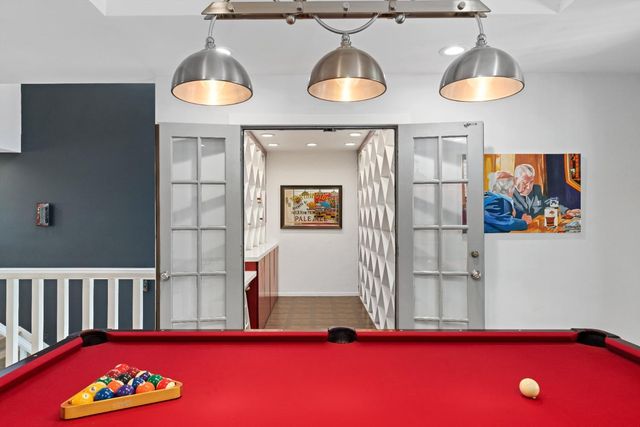 26 River Bluff Ln, Carmichael, CA 95608